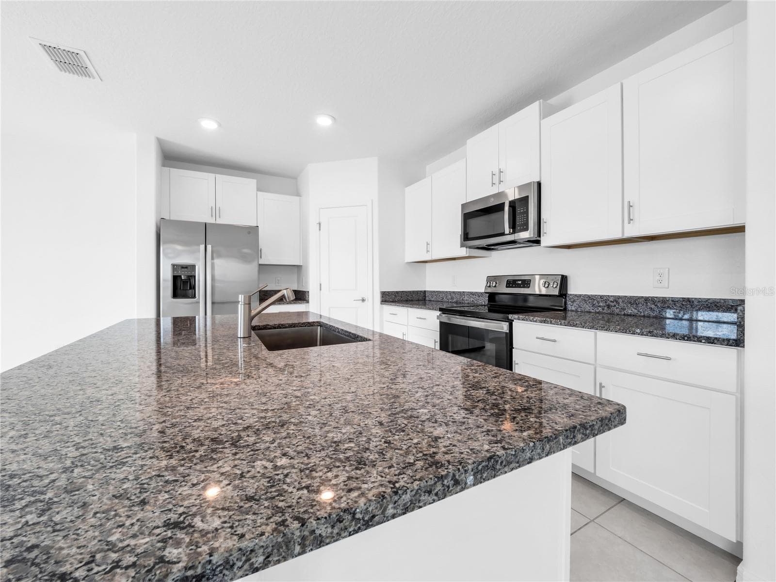 Single Family Residence at 3180 OYSTER COVE ST, WIMAUMA, photo 19 of 58