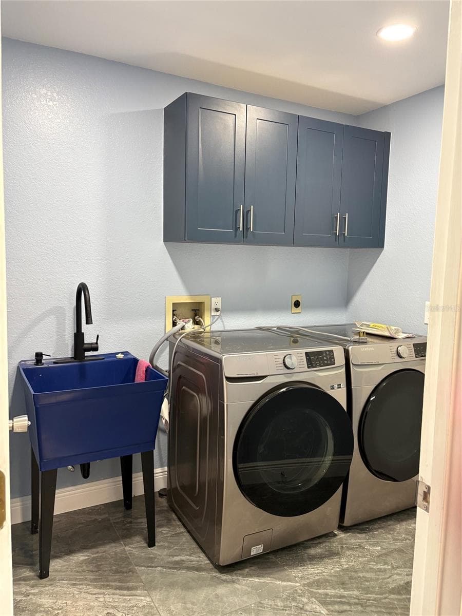 Laundry cabinets sink/washer/dryer - 19005 SW 98TH LOOP, DUNNELLON