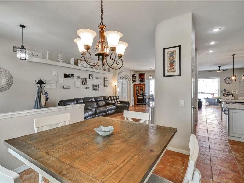 Dining Room - 247 WESTWIND DR, DAVENPORT