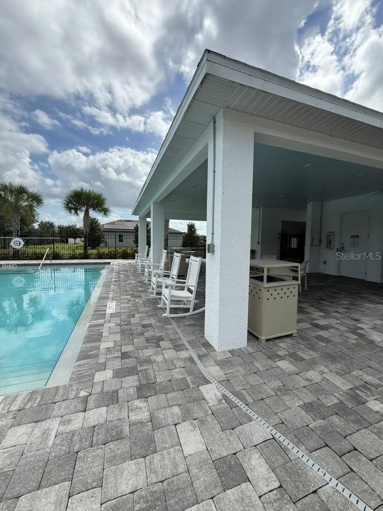 Single Family Residence at 1014 WANDERER DR, DELTONA, photo 11 of 74