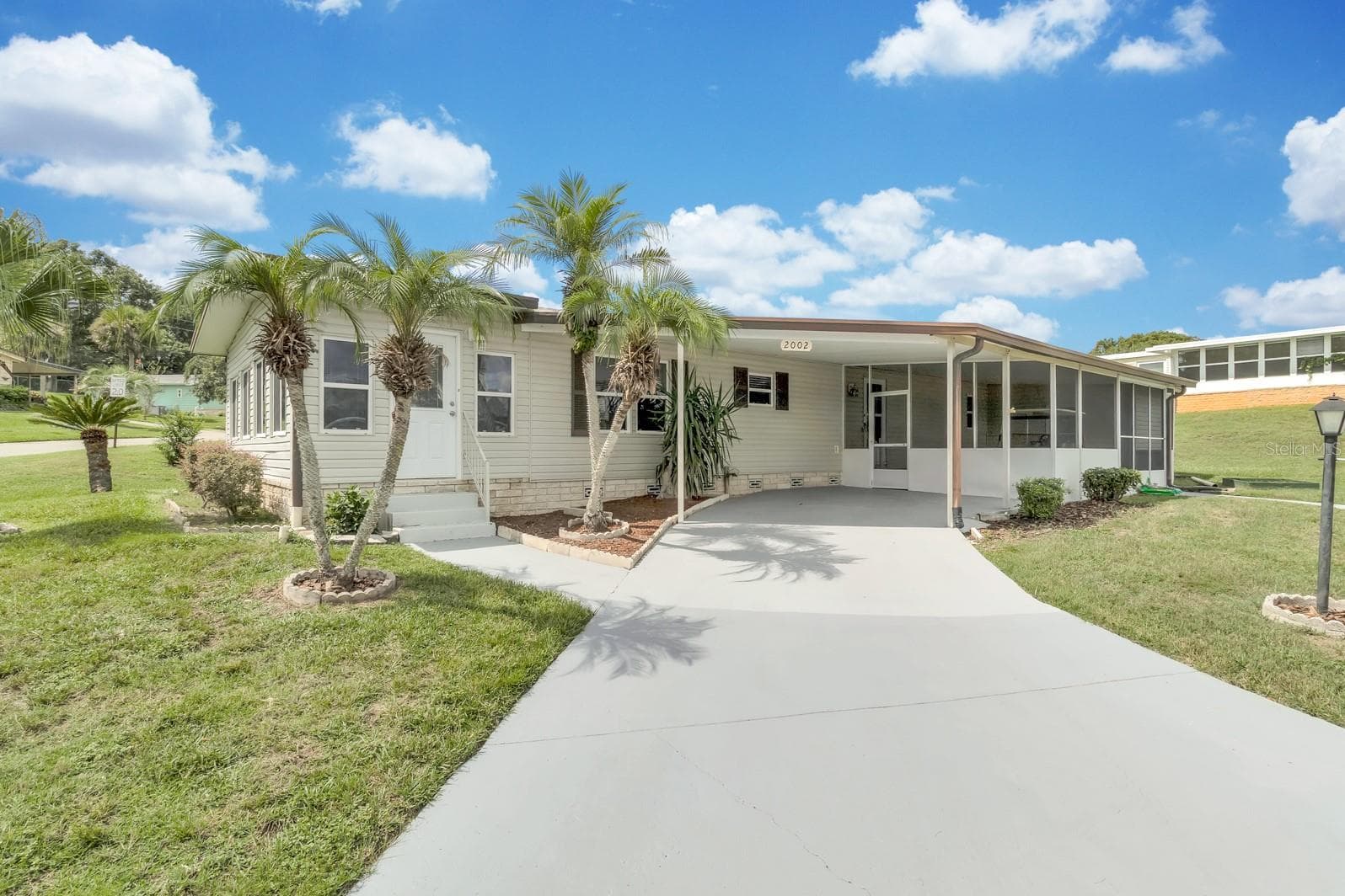 2002 LIVE OAK LN #14