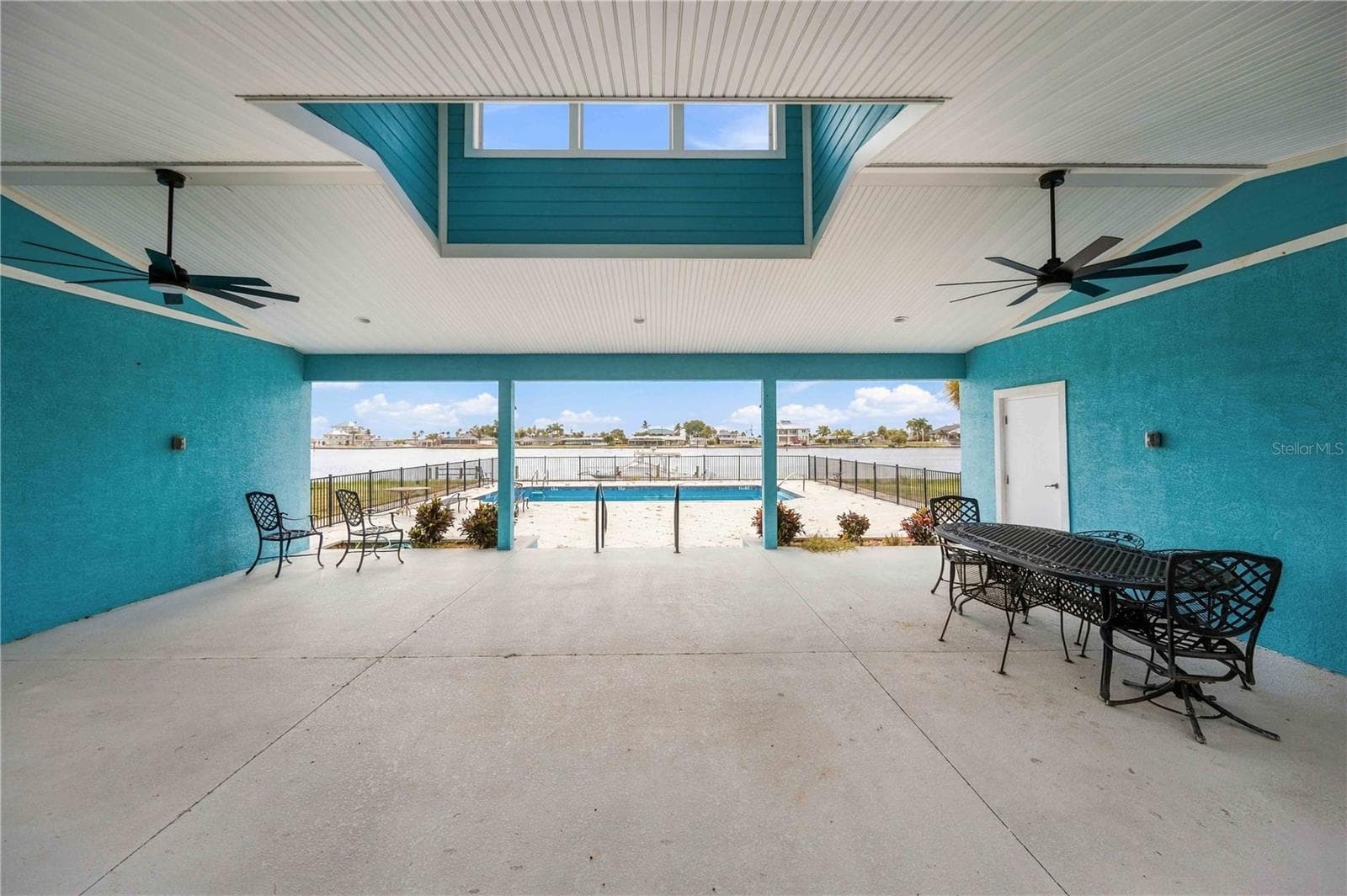 Open air club house - 6790 PORTSIDE LN, ENGLEWOOD
