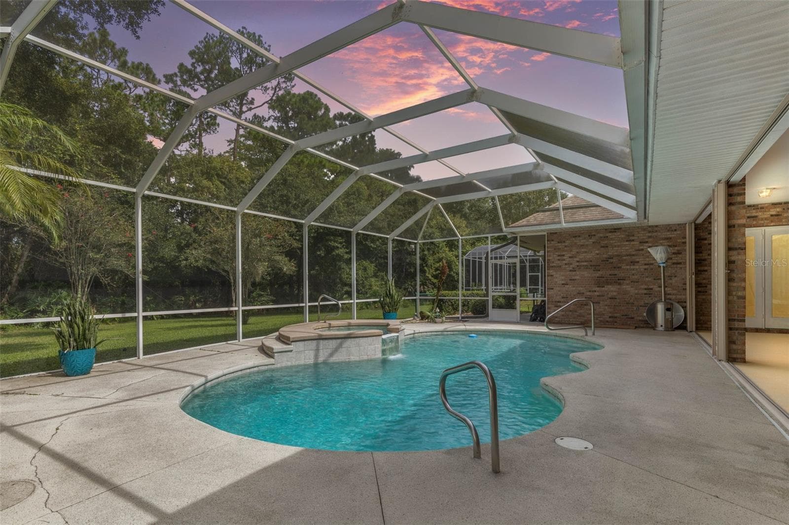 Single Family Residence at 47 CAMBRIDGE TRCE, ORMOND BEACH, photo 3 of 94