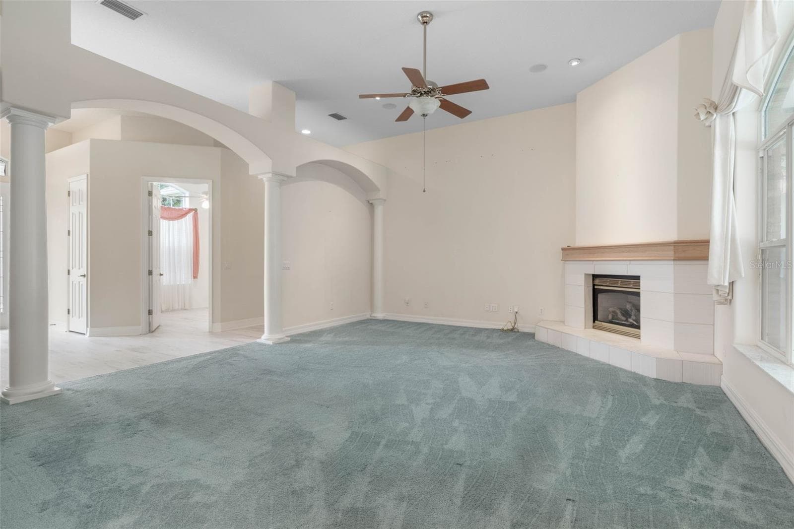 Family Room - 47 CAMBRIDGE TRCE, ORMOND BEACH