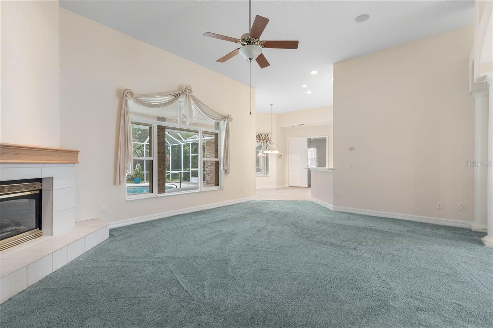 Family Room - 47 CAMBRIDGE TRCE, ORMOND BEACH