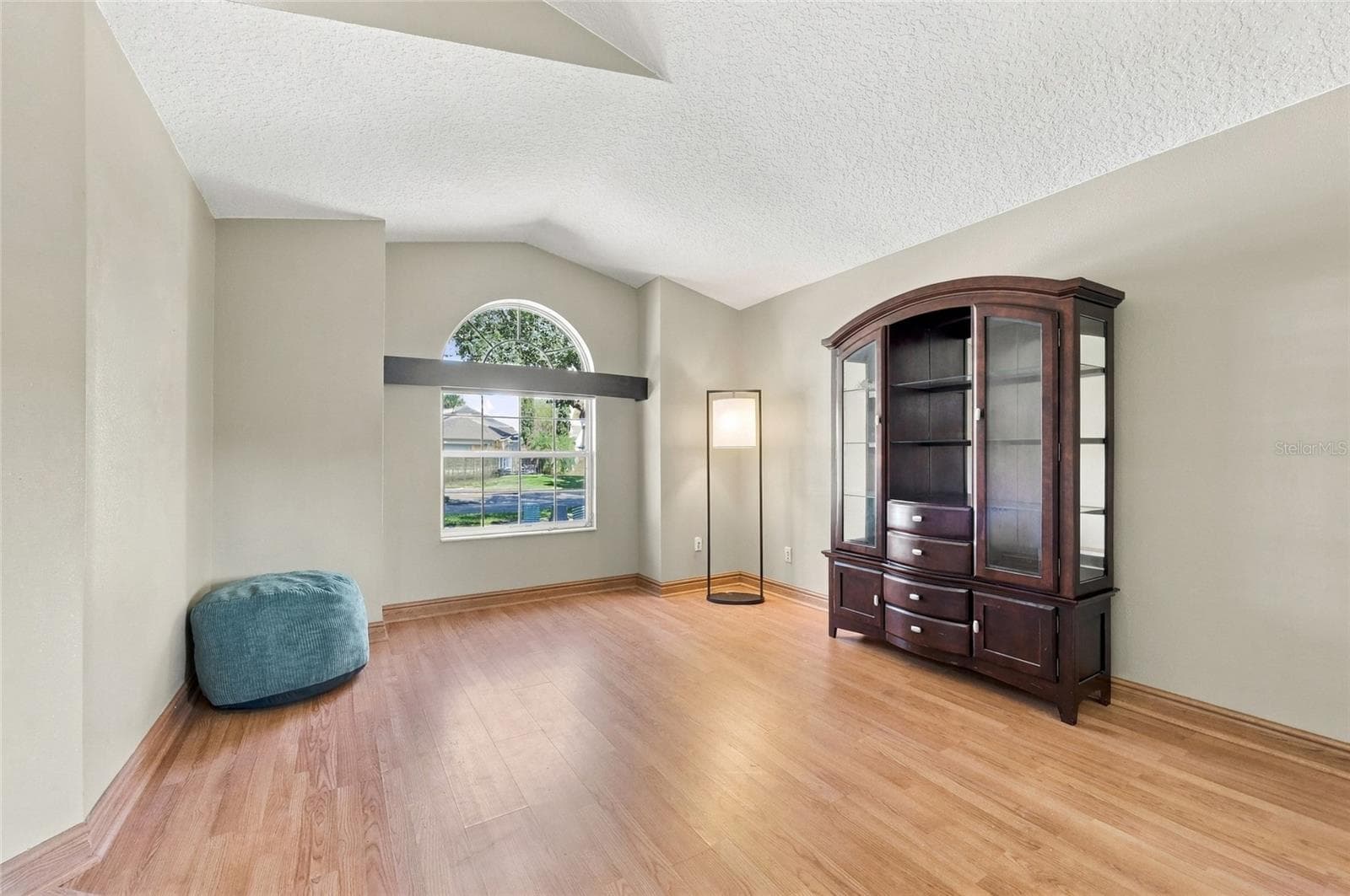 Single Family Residence at 1118 MAIDENMOOR RD, WINTER GARDEN, photo 5 of 36