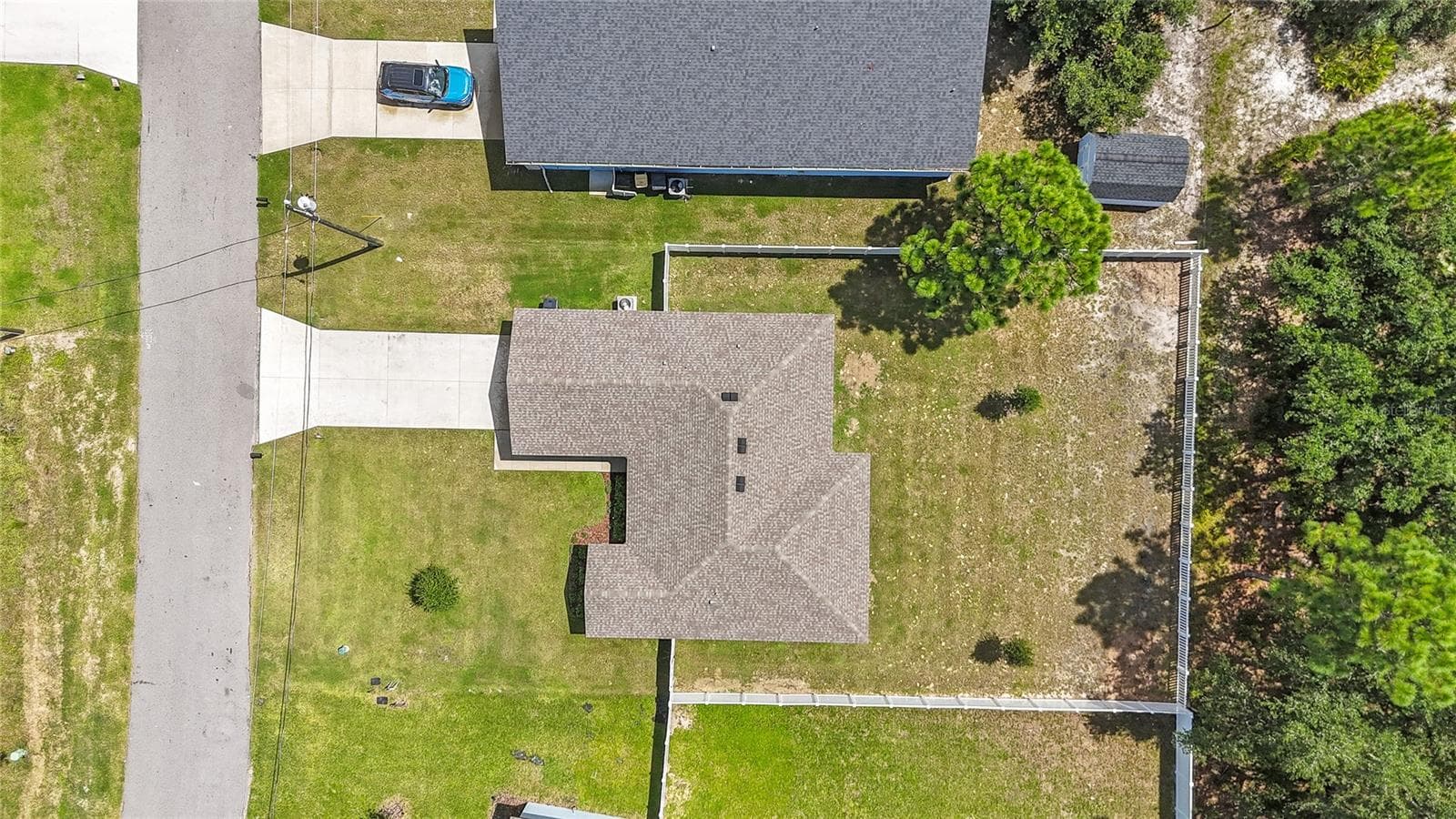 Single Family Residence at 318 BOWFIN CT, POINCIANA, photo 37 of 43