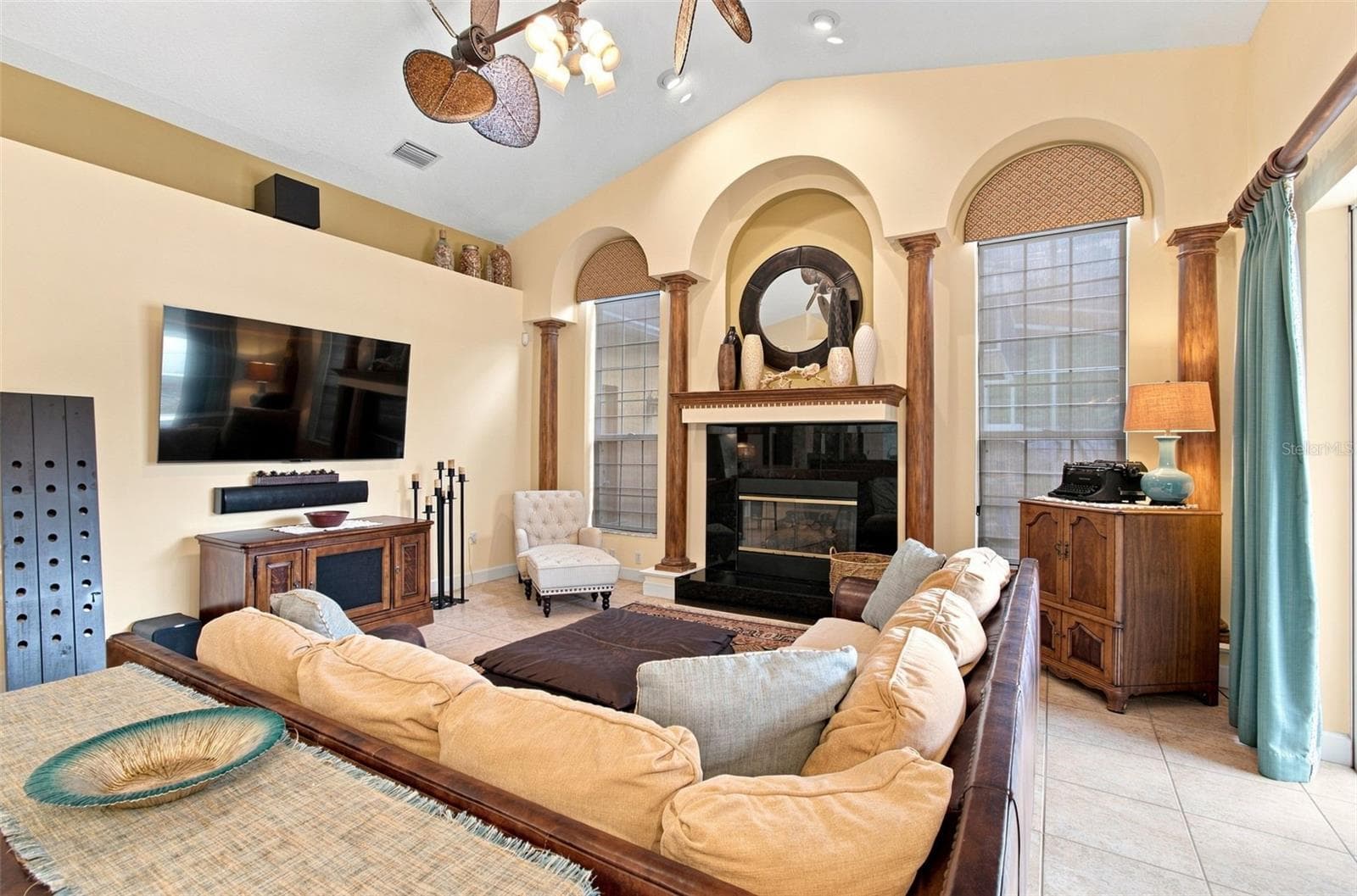 Single Family Residence at 2931 HILLSIDE RAMBLE DR, BRANDON, photo 36 of 85
