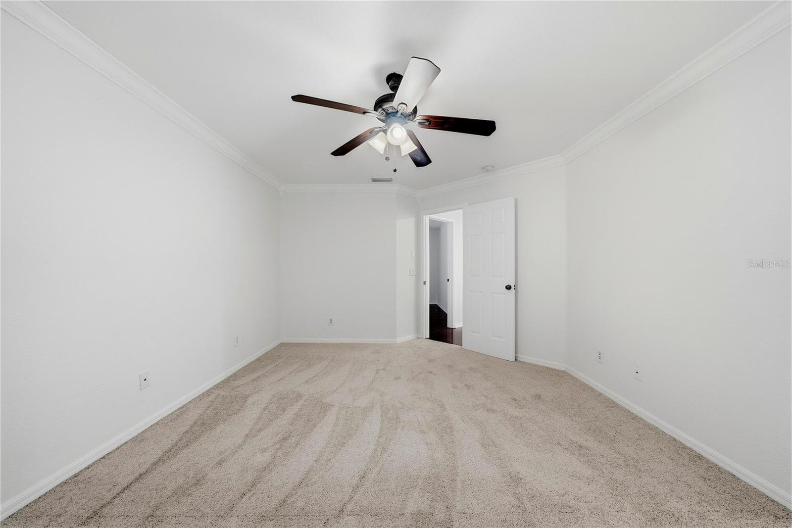 Single Family Residence at 11441 CRESTLAKE VILLAGE, RIVERVIEW, photo 14 of 32