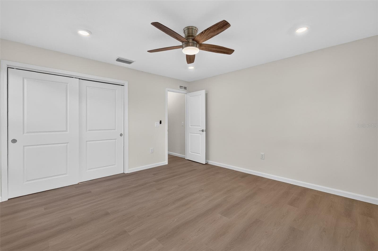 BUILT IN CLOSET BEDROOM 3 - 11041 SE 174TH LOOP, SUMMERFIELD