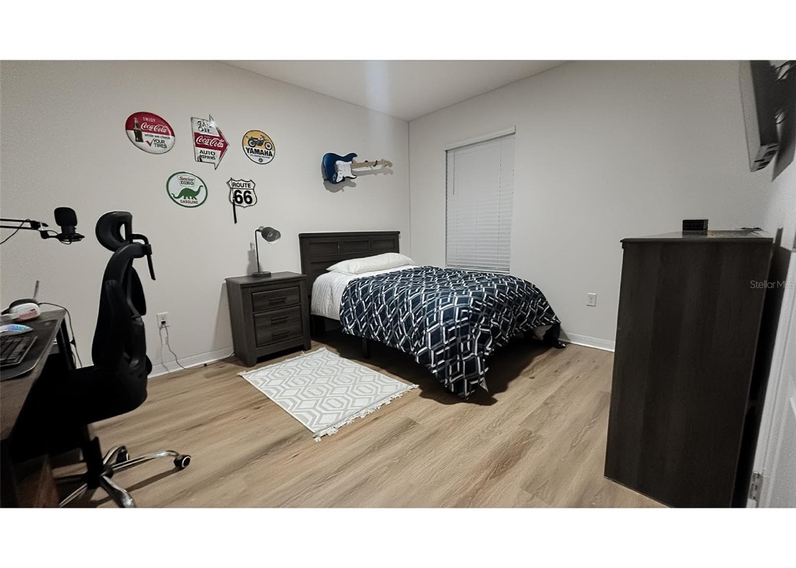 ROOM 1 - 1639 WAYLON RIDGE DR, ZELLWOOD