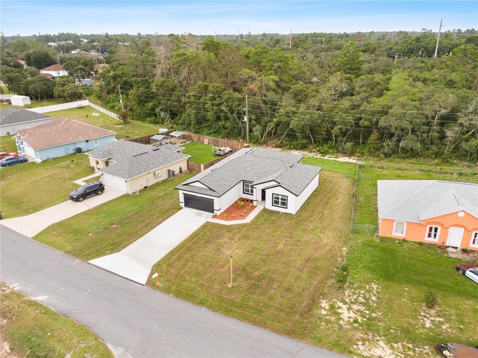 Single Family Residence at 3900 SW 133RD LOOP, OCALA, photo 2 of 35