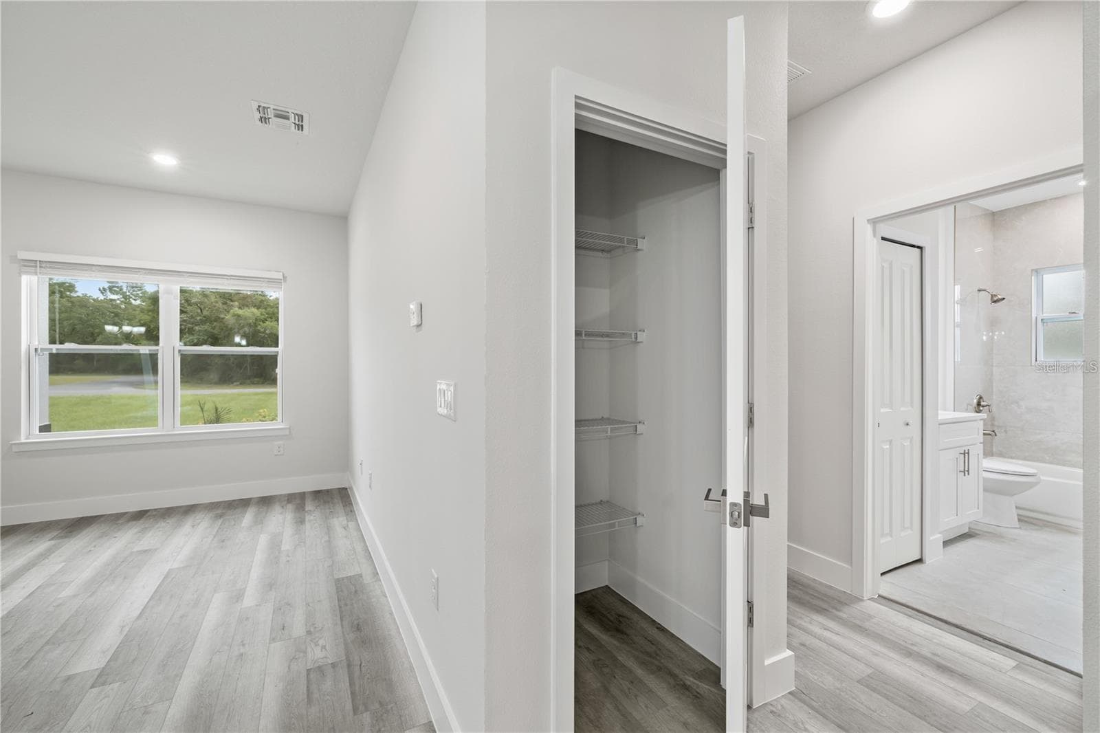 Single Family Residence at 3900 SW 133RD LOOP, OCALA, photo 12 of 35