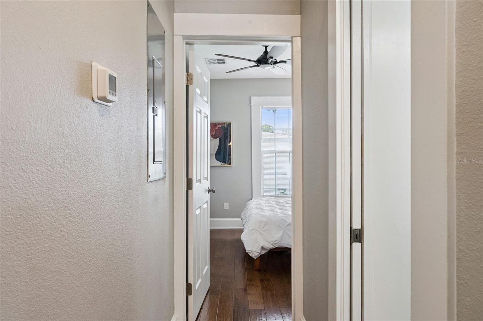 Hallway - 325 W NEWELL ST, WINTER GARDEN