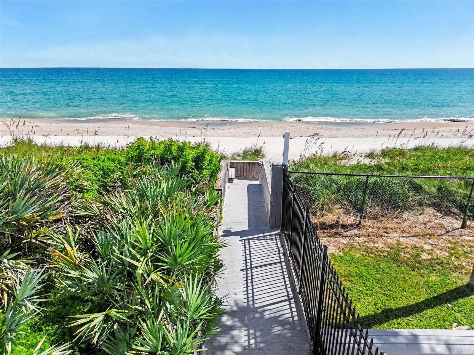 Manufactured Home at 616 PIER LN, MELBOURNE BEACH, photo 22 of 29