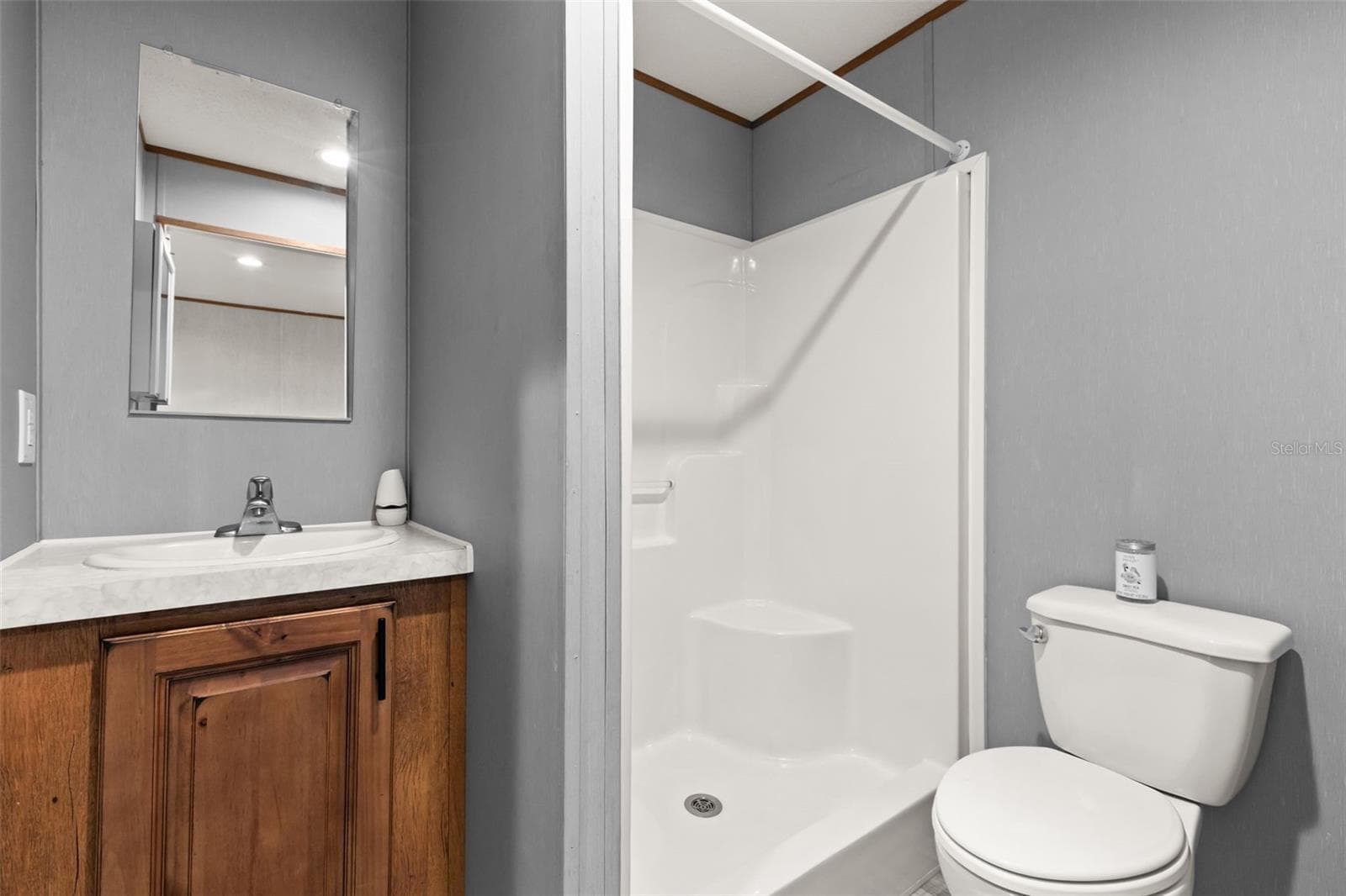 Manufactured Home at 45516 MAGNOLIA ST, PAISLEY, photo 14 of 18