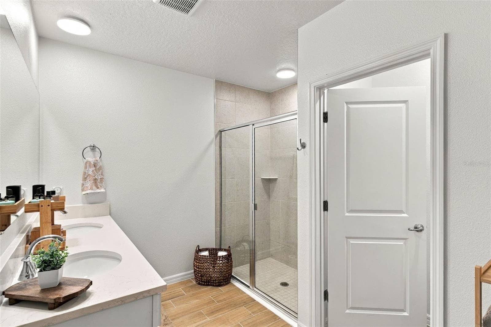 Single Family Residence at 1656 ANDOVER RIDGE DR, DELAND, photo 21 of 39