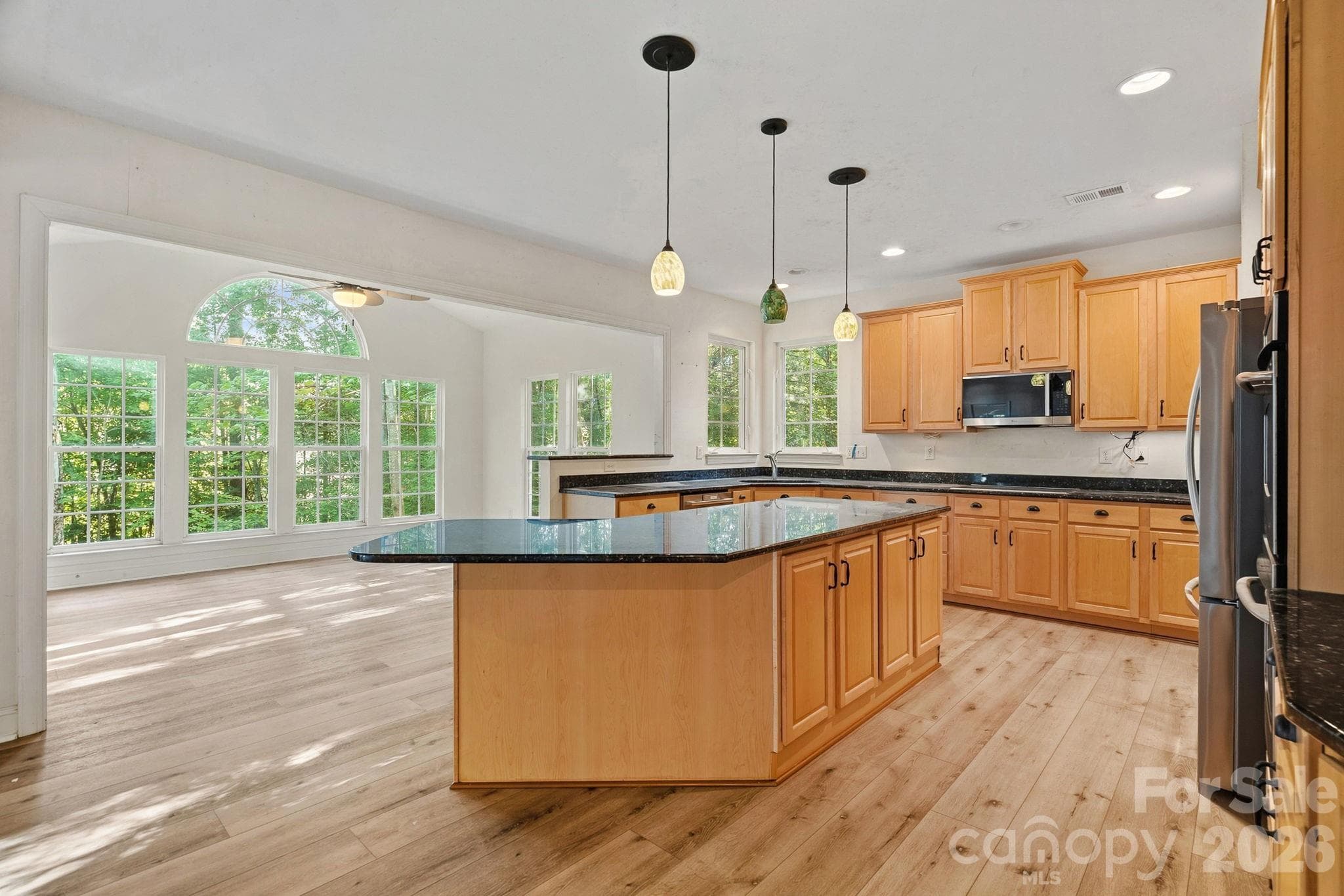 Single Family Residence at 6213 Savannah Grace Lane, Huntersville, photo 12 of 46