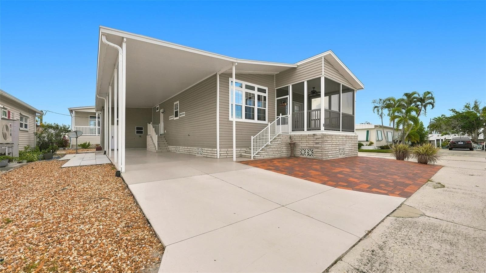 Manufactured Home at 10315 CORTEZ RD W #2F, BRADENTON, photo 34 of 71