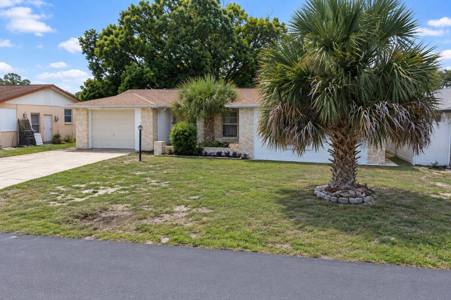 Single Family Residence at 7904 JUDITH CRES, PORT RICHEY, photo 3 of 44