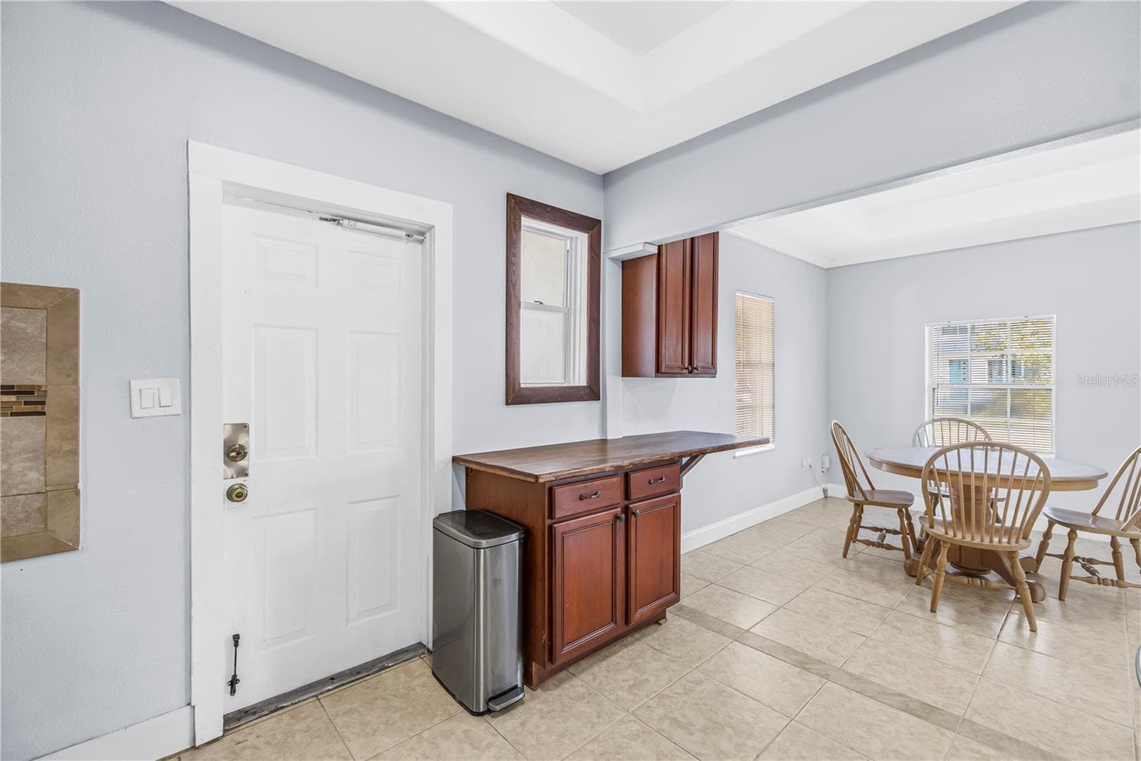 Single Family Residence at 2906 W MAIN ST, TAMPA, photo 11 of 40