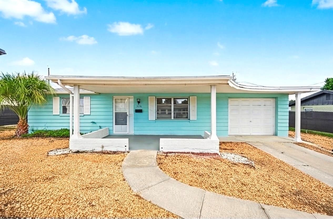 Single Family Residence at 3630 WINDER DR, HOLIDAY, photo 2 of 21