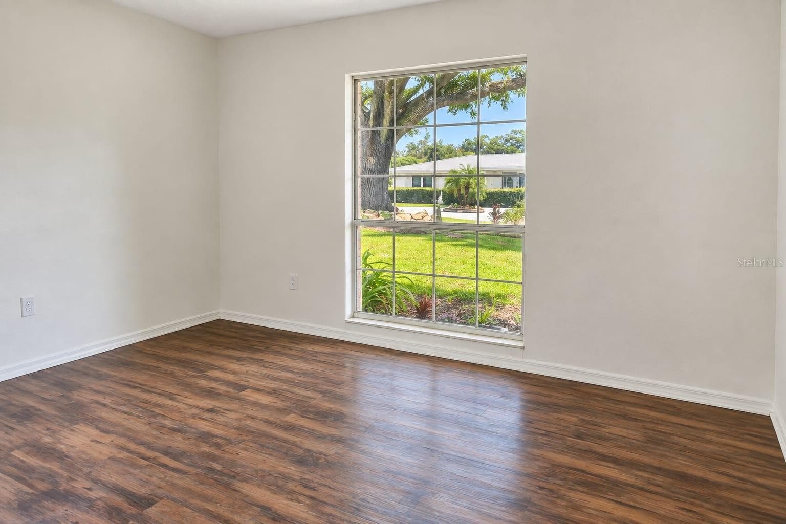 Single Family Residence at 5838 GIBSON SHORES DR, LAKELAND, photo 12 of 29