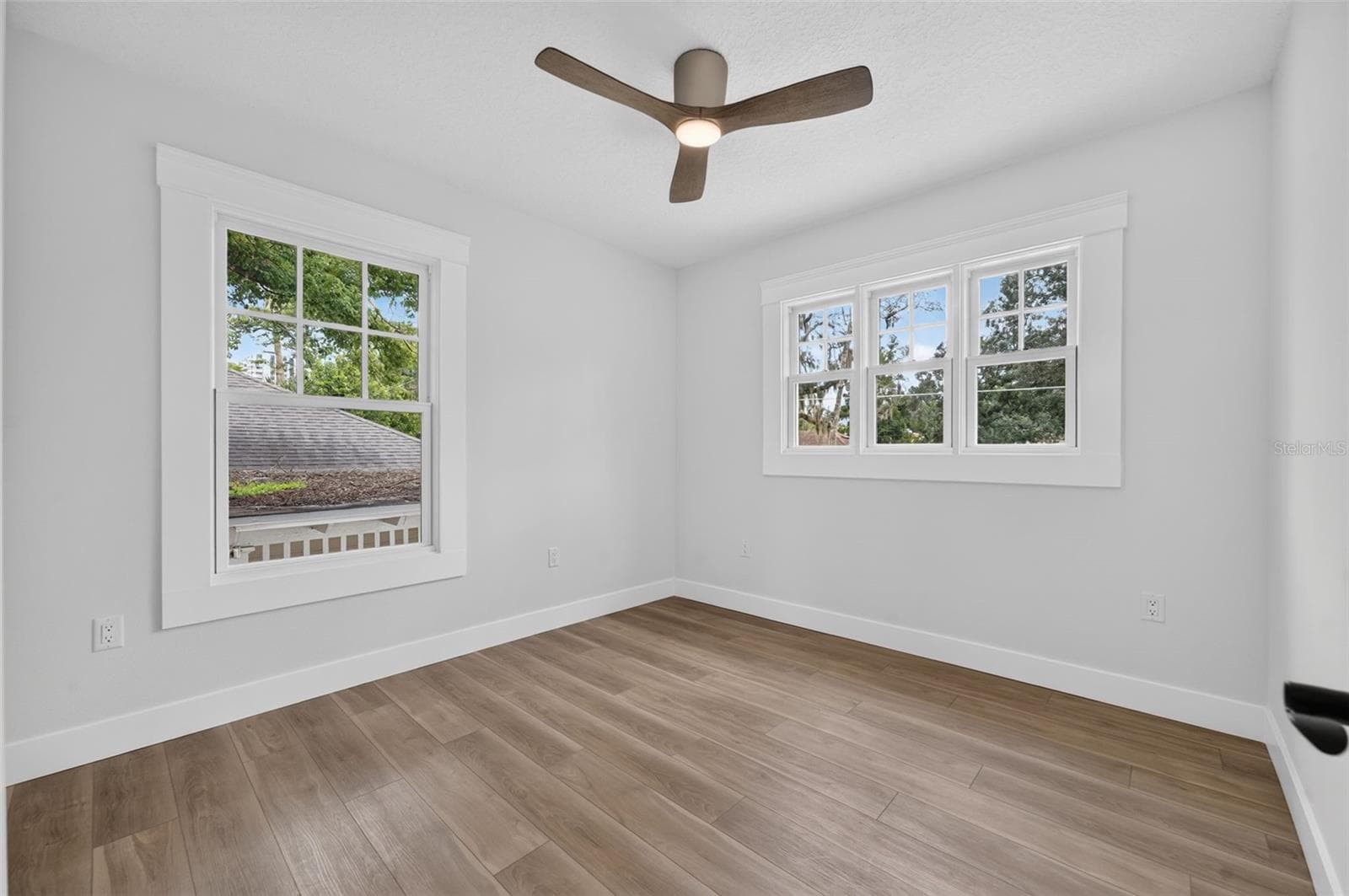 Single Family Residence at 323 E AMELIA ST, ORLANDO, photo 39 of 45