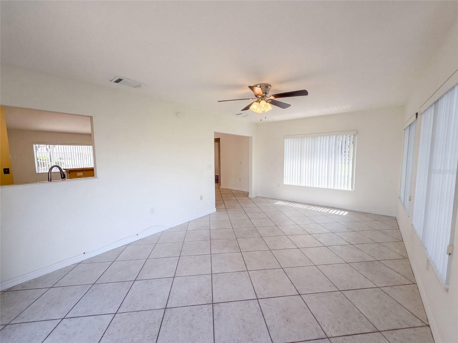 Single Family Residence at 14280 SE 85TH AVE, SUMMERFIELD, photo 12 of 24