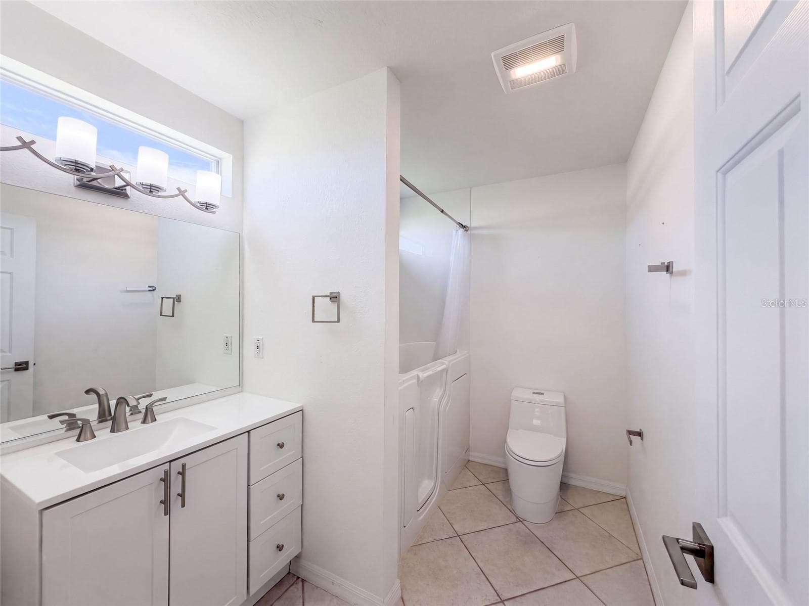 Single Family Residence at 14280 SE 85TH AVE, SUMMERFIELD, photo 17 of 24