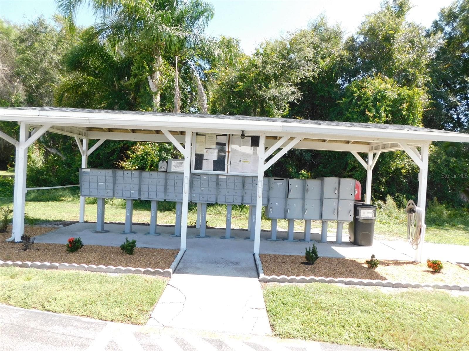 MAIL BOXES - 7739 BLUFF BLVD #121, ZOLFO SPRINGS