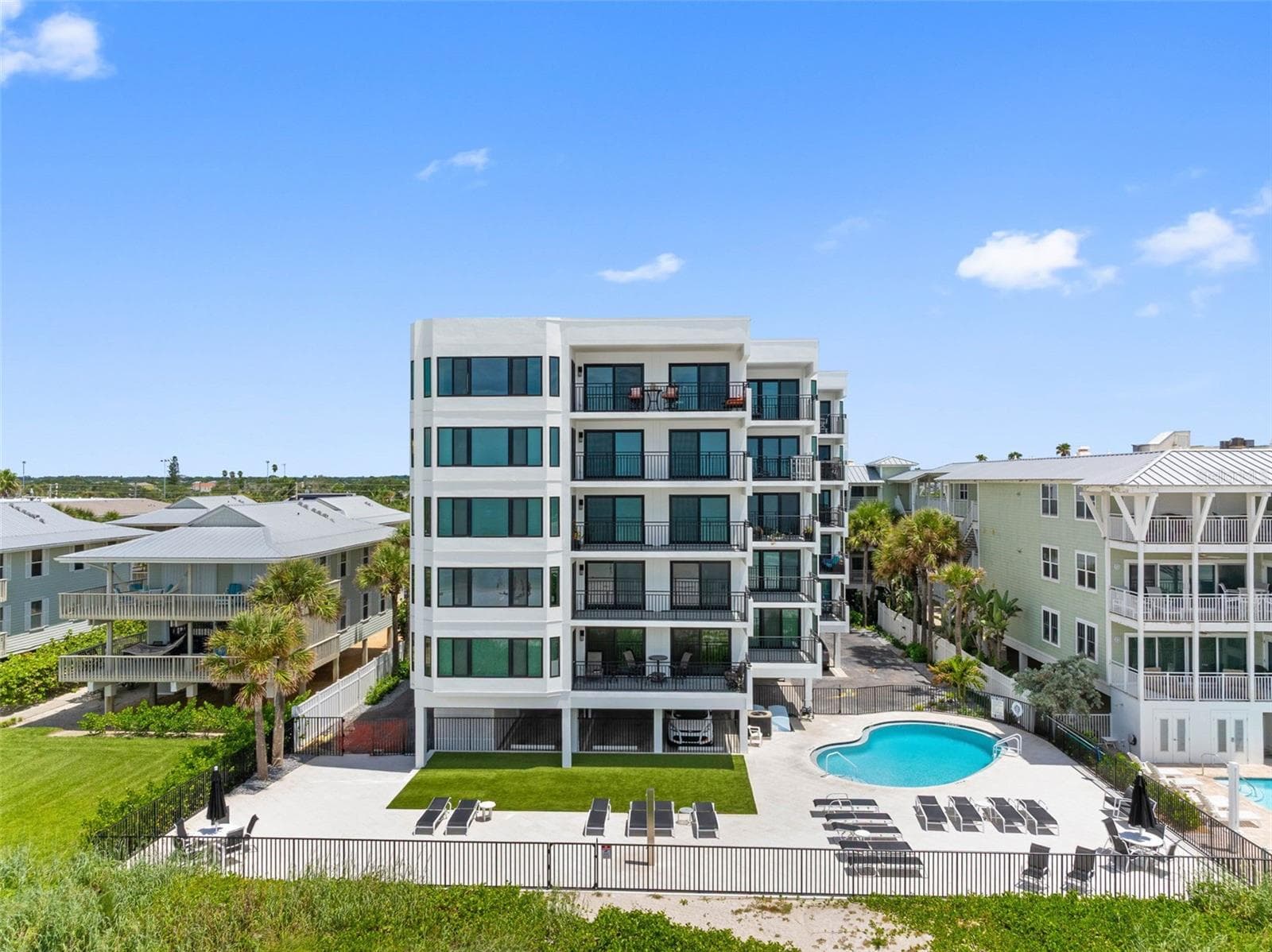 Condominium at 1310 GULF BLVD #502, INDIAN ROCKS BEACH, photo 3 of 48