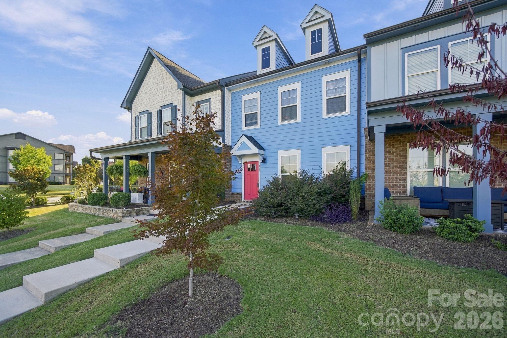 Townhouse at 688 Dunkins Ferry Road, Rock Hill, photo 3 of 43