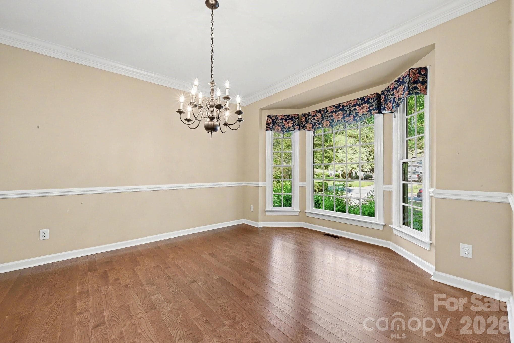 Single Family Residence at 130 River Wood Drive, Fort Mill, photo 11 of 45