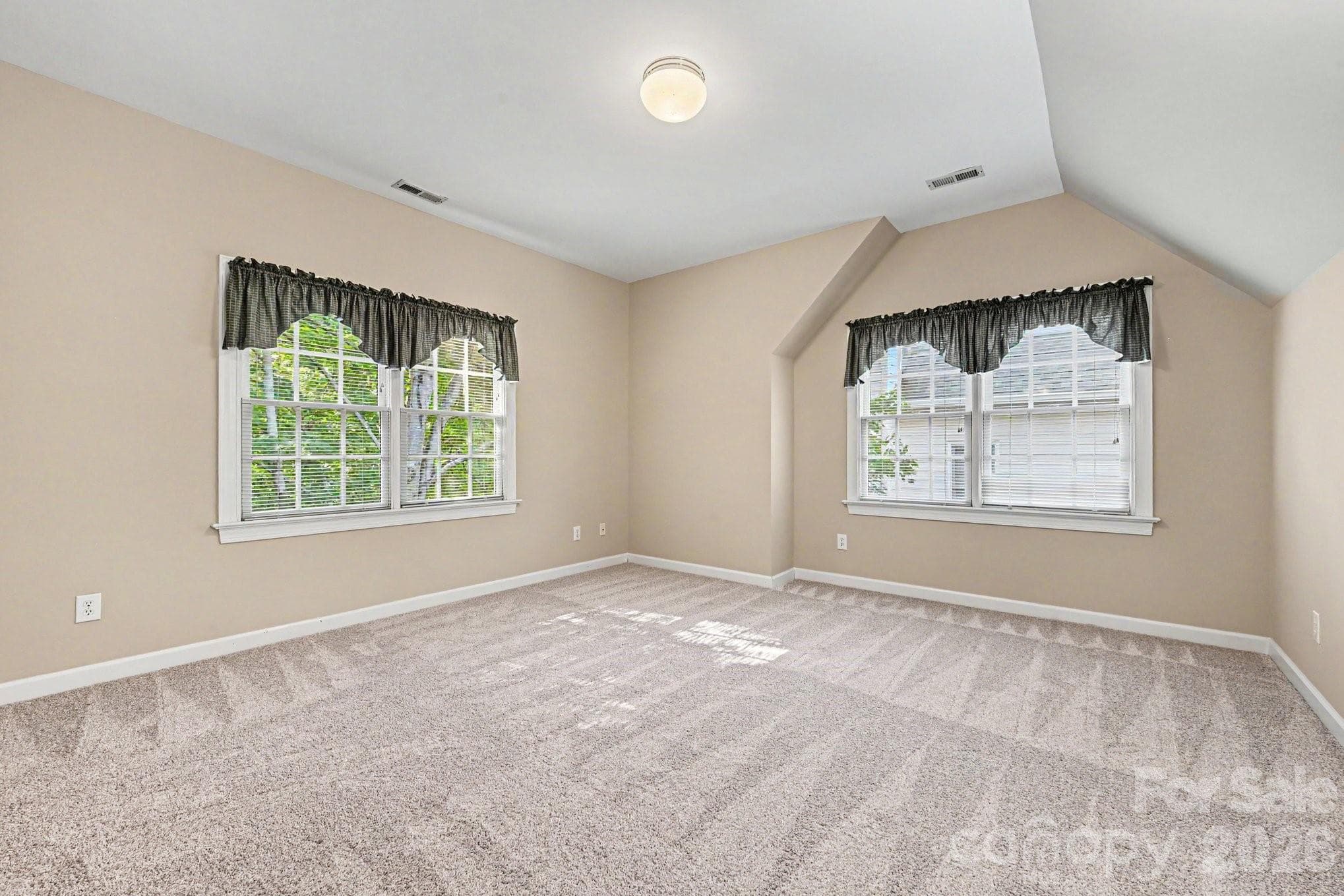 Single Family Residence at 130 River Wood Drive, Fort Mill, photo 29 of 45