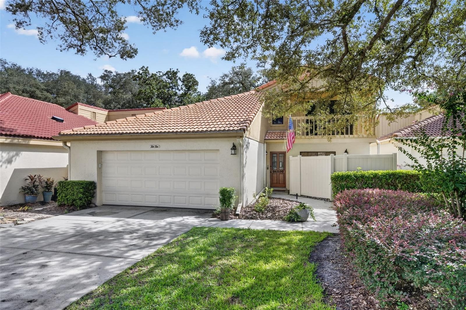 1010 W PEBBLE BEACH CIR