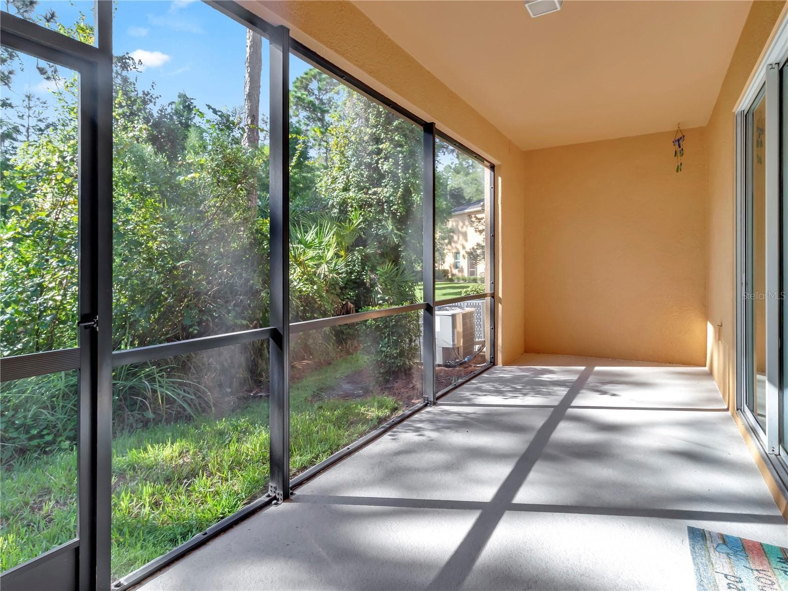 Townhouse at 8343 PINE RIVER RD, TAMPA, photo 23 of 31