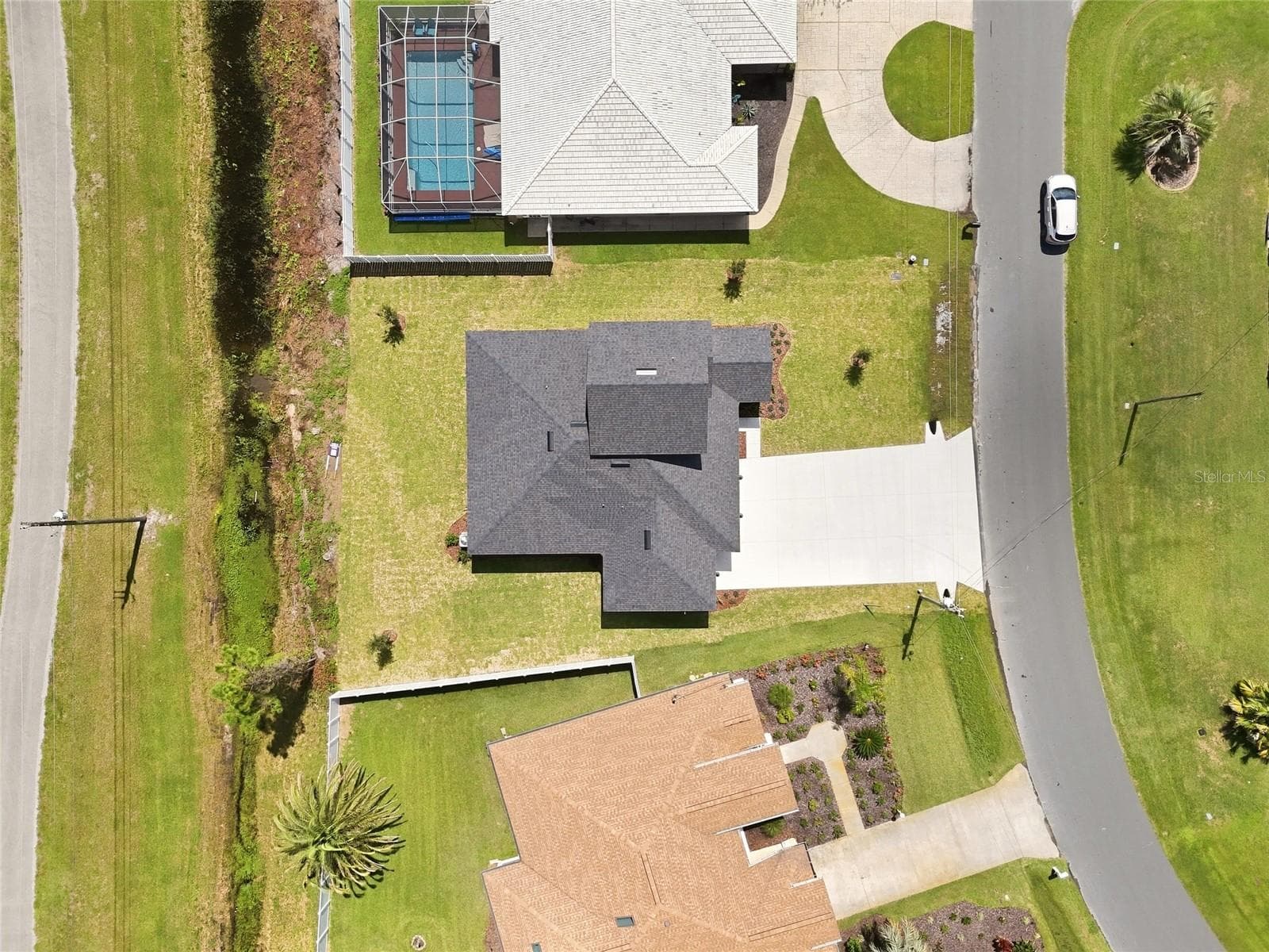 Single Family Residence at 55 WOODHOLLOW LN, PALM COAST, photo 47 of 49