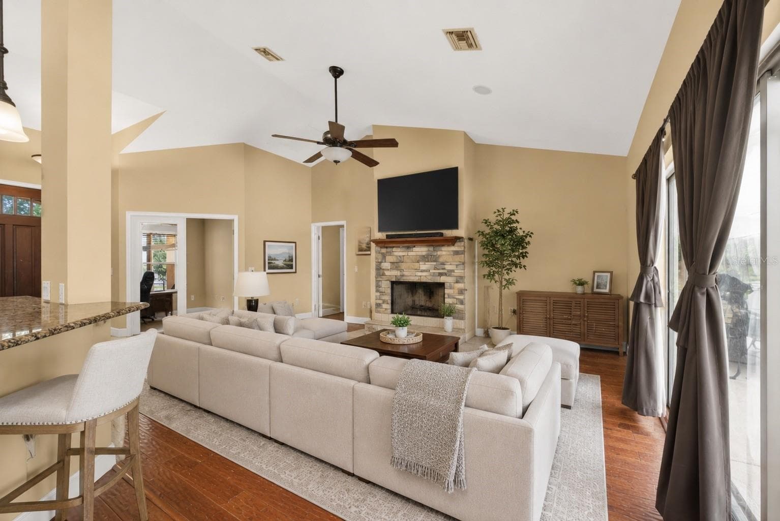 Single Family Residence at 1098 NW 165TH COURT RD, DUNNELLON, photo 10 of 38