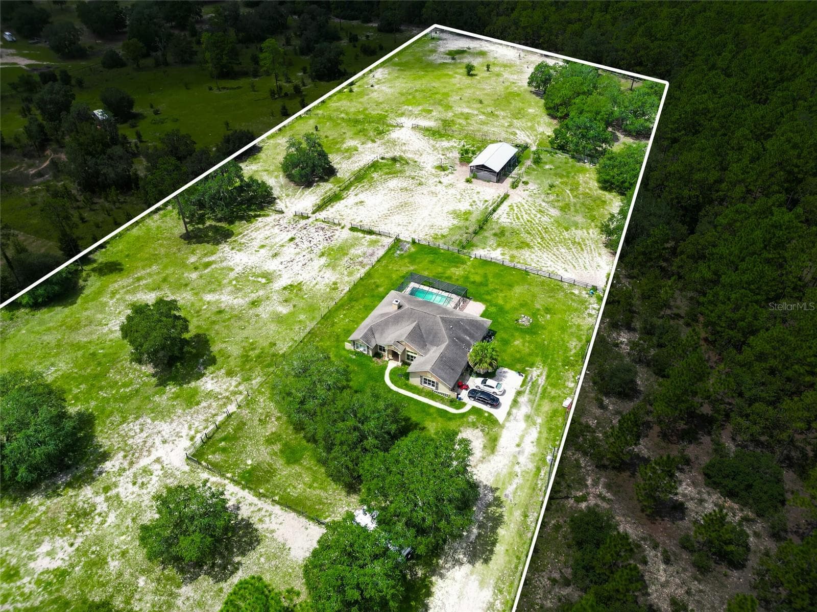 Single Family Residence at 1098 NW 165TH COURT RD, DUNNELLON, photo 31 of 38