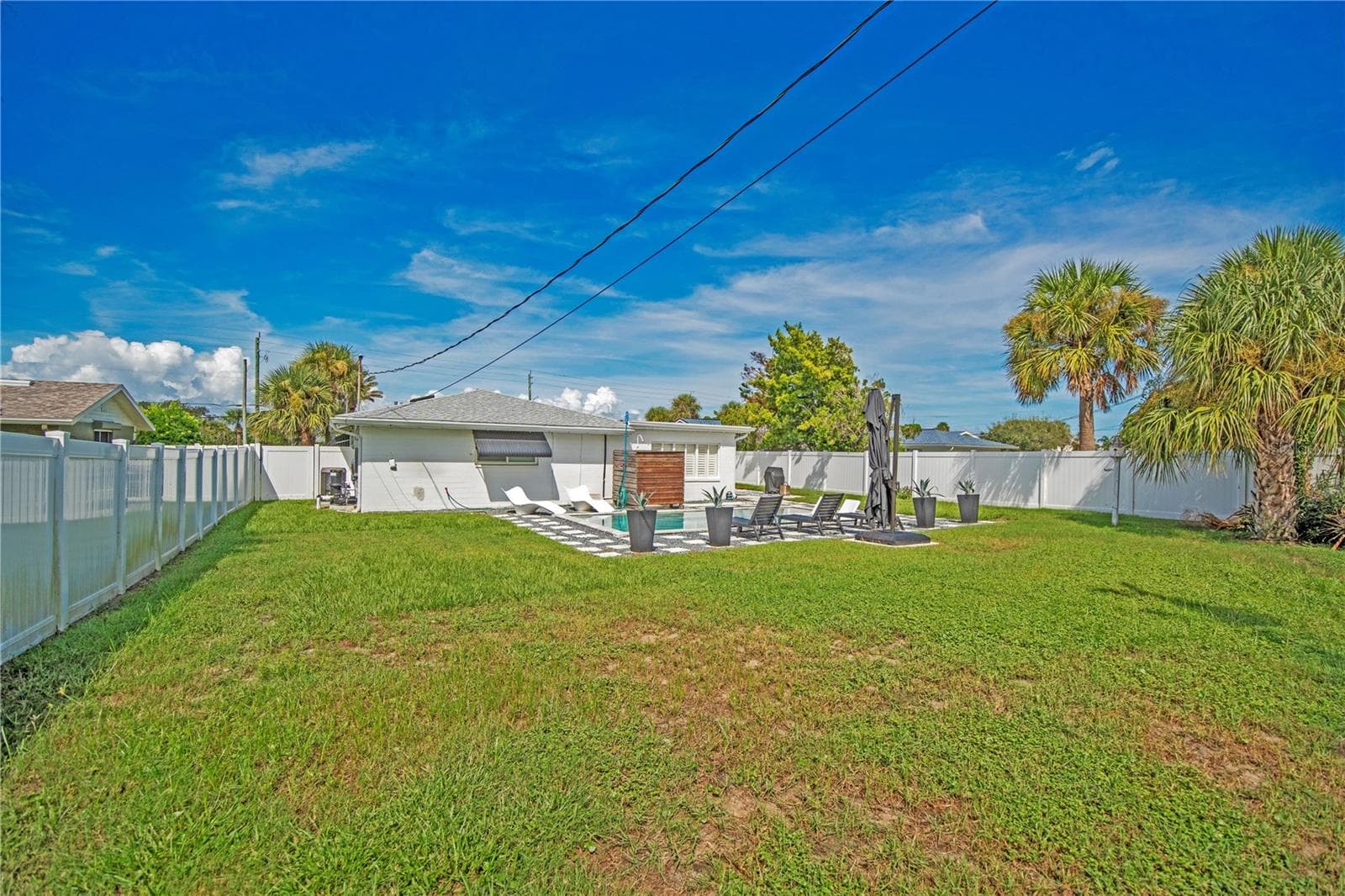 Single Family Residence at 2565 S PENINSULA DR, DAYTONA BEACH, photo 47 of 73