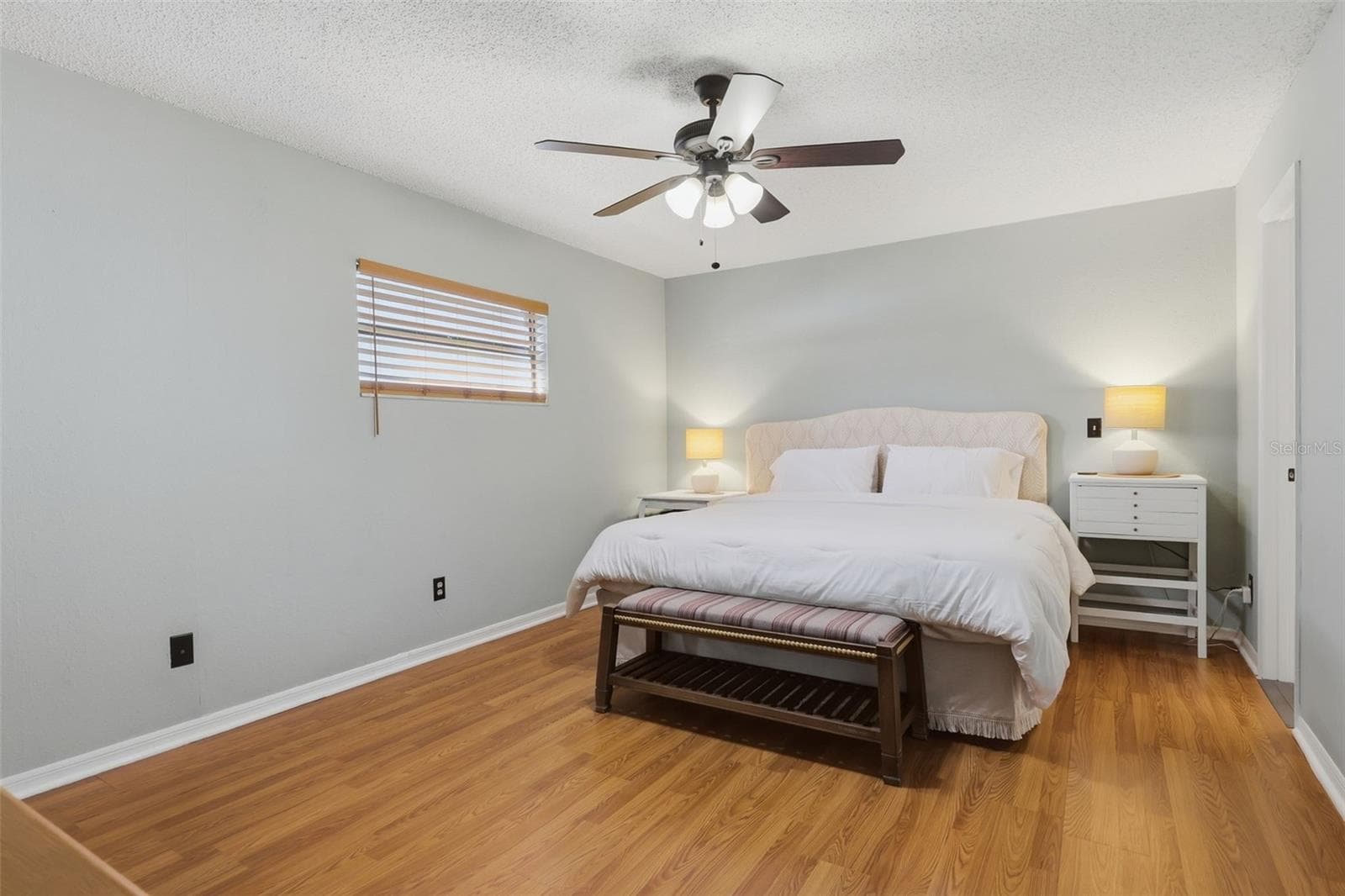 Single Family Residence at 27627 LOIS DR, TAVARES, photo 12 of 29