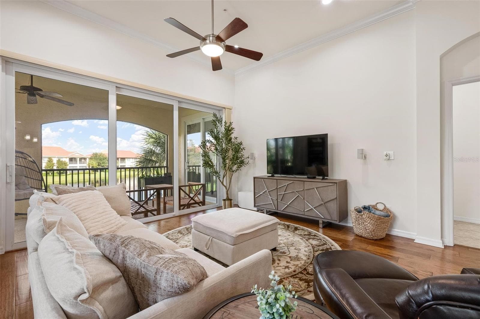 Condominium at 137 BELLA VISTA TER #33C, NOKOMIS, photo 11 of 54