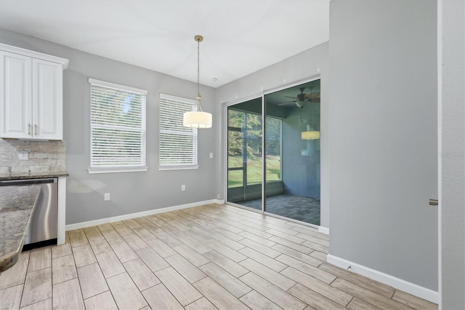 Townhouse at 11705 MEADOWGATE PL, BRADENTON, photo 12 of 48