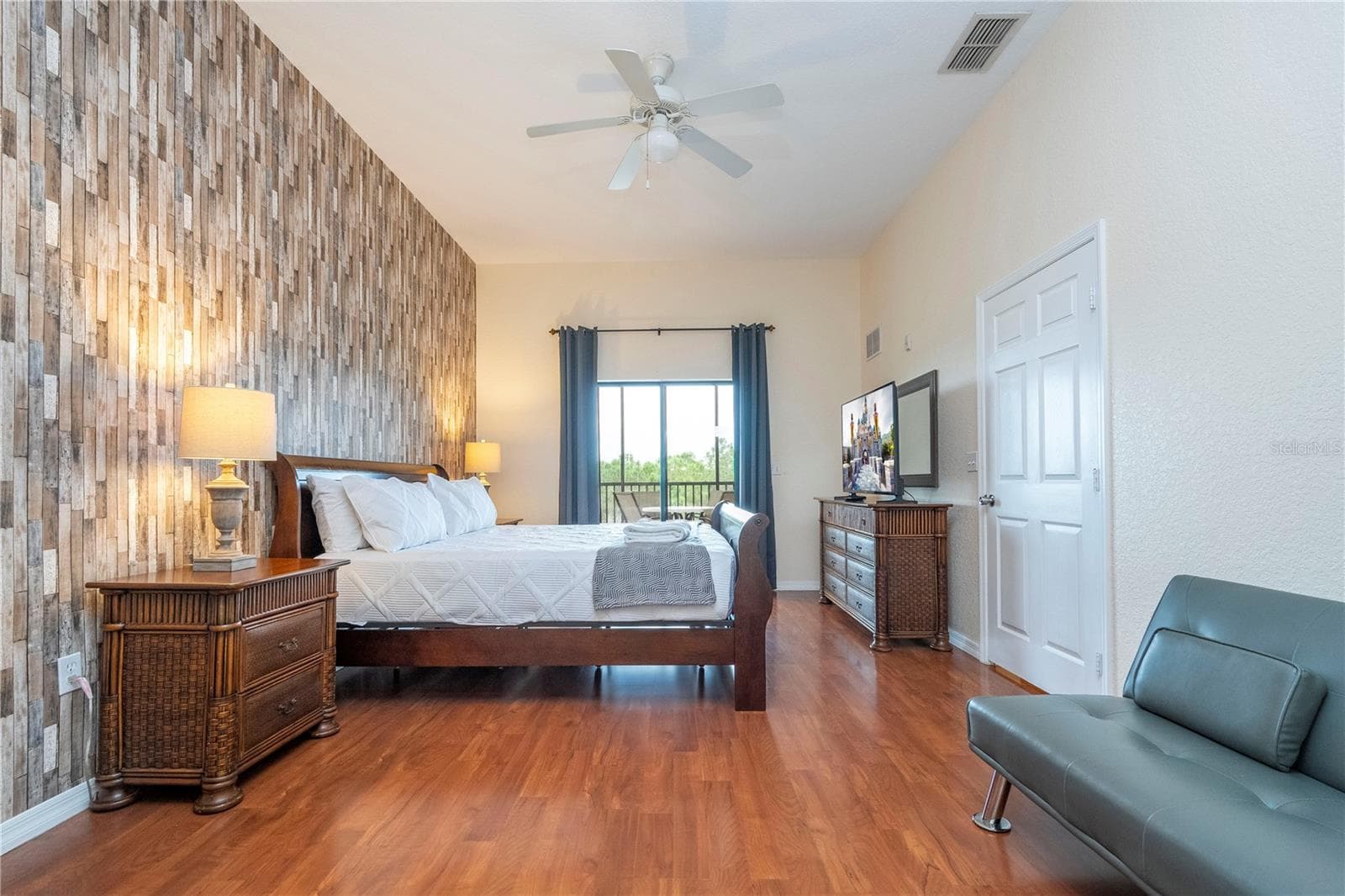 Condominium at 9051 TREASURE TROVE LN #505, KISSIMMEE, photo 23 of 77