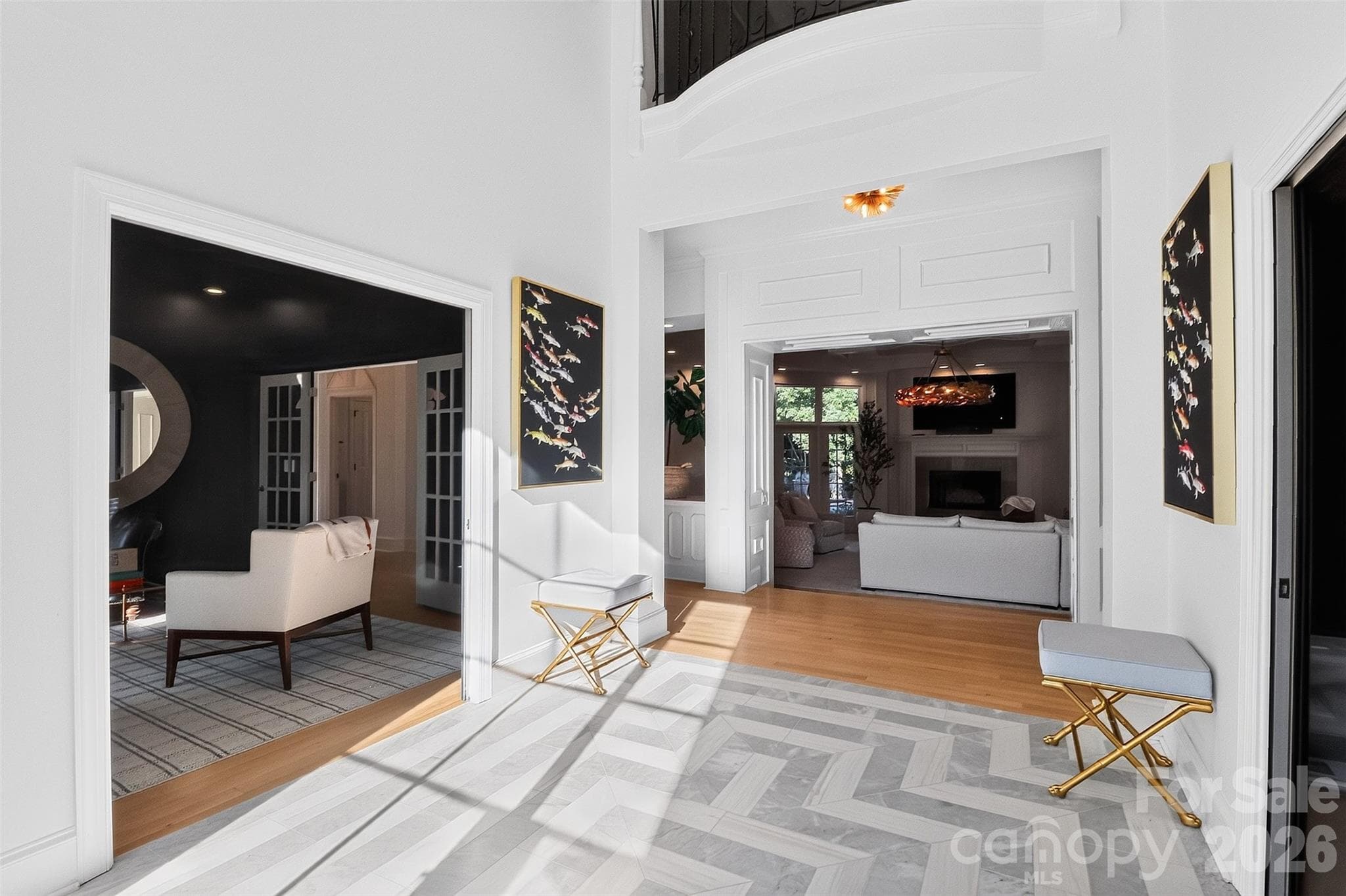 2-story entry foyer - 1901 Cortelyou Road, Charlotte