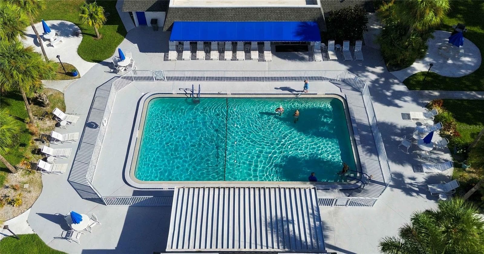 Condominium at 304 47TH AVENUE DR W #313, BRADENTON, photo 30 of 41