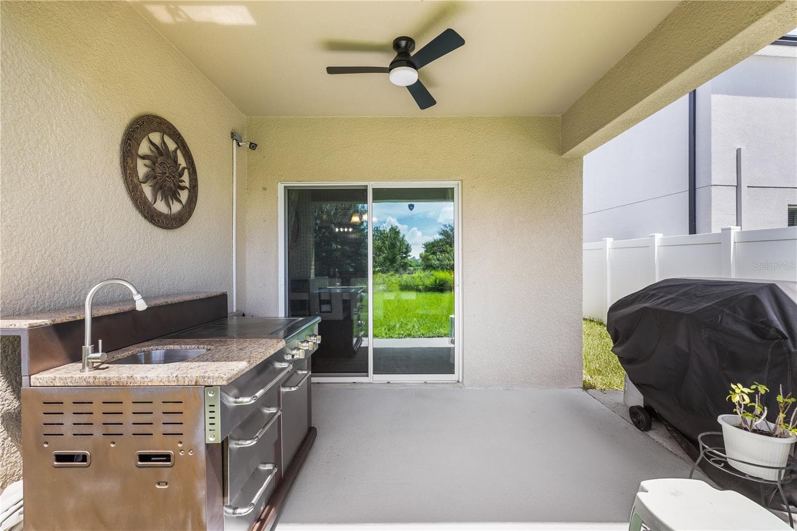Single Family Residence at 10527 PARK MEADOWBROOKE DR, RIVERVIEW, photo 41 of 62