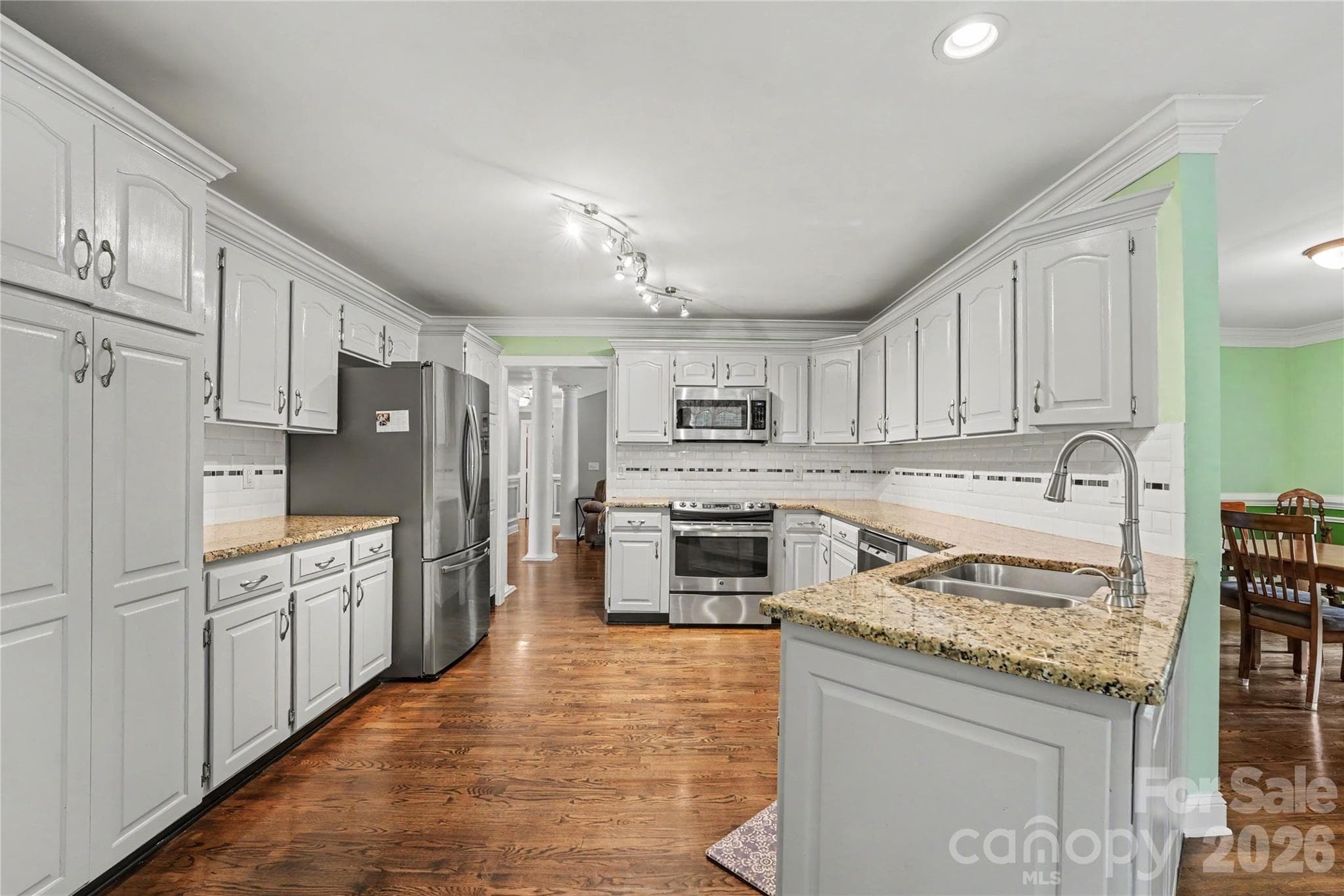 Single Family Residence at 1085 Merrywood Drive, Newton, photo 10 of 35