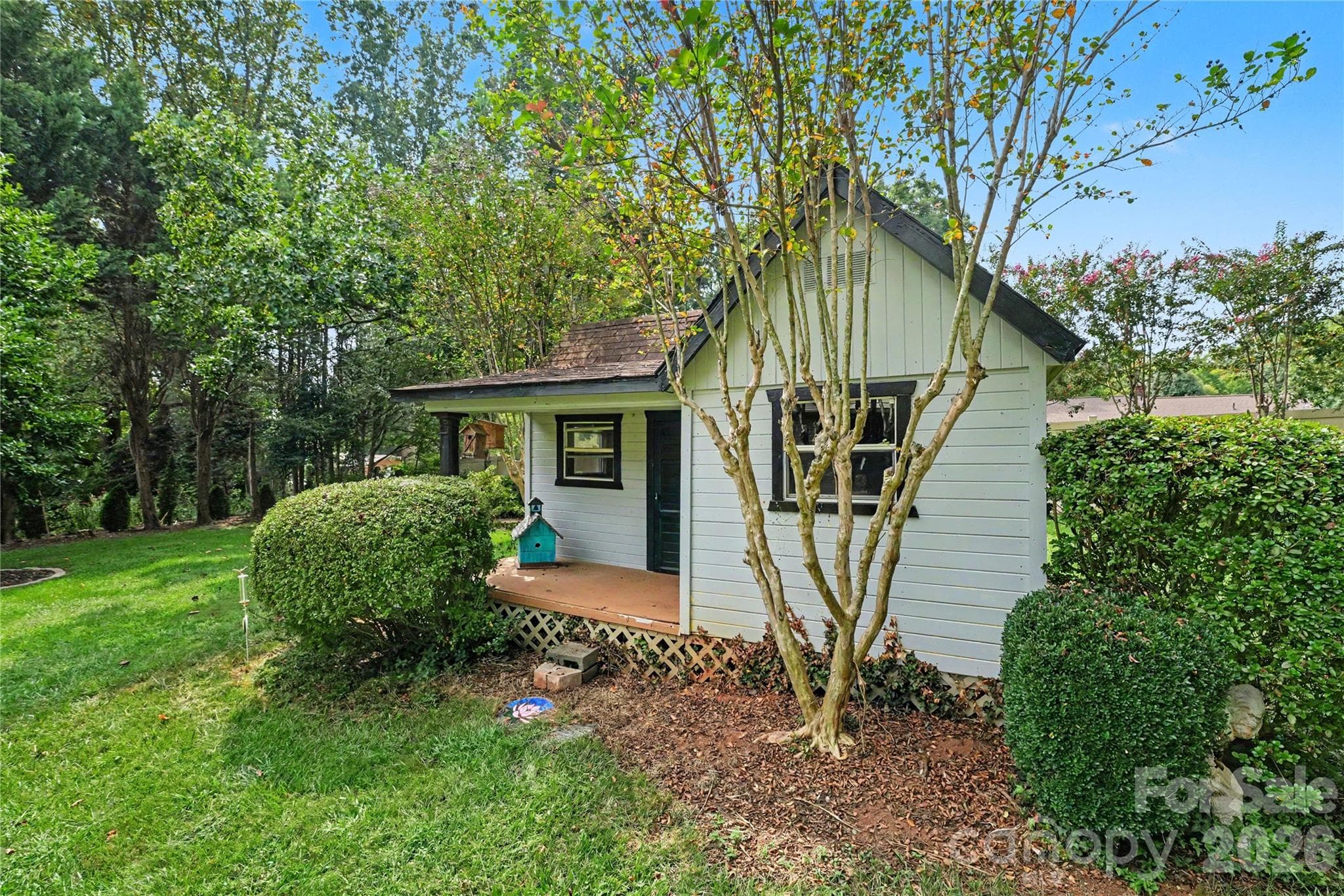 Single Family Residence at 1085 Merrywood Drive, Newton, photo 32 of 35